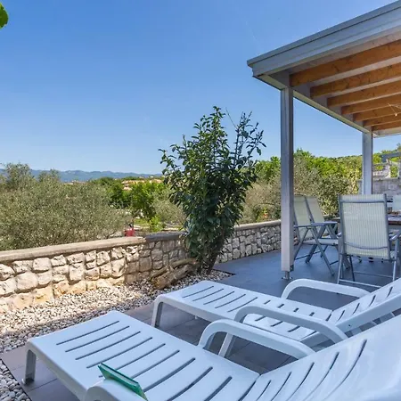 Apartman Trava Just A Few Steps From The Seaside Klimno