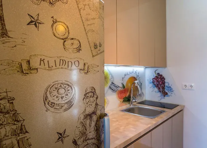 Apartment Trava Just A Few Steps From The Seaside Klimno