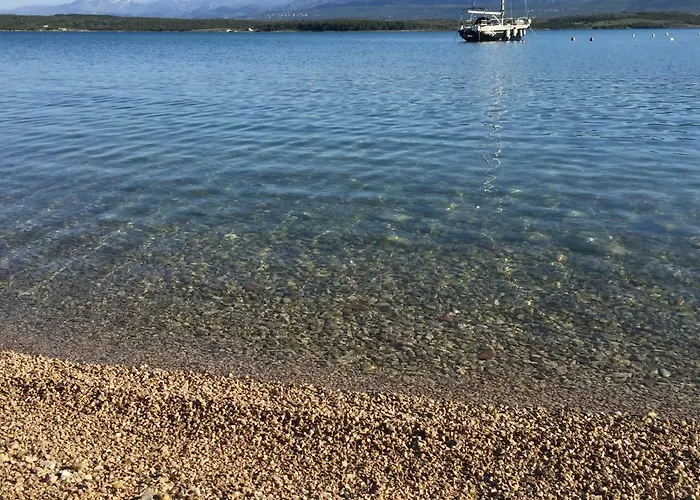 Trava Just A Few Steps From The Seaside *